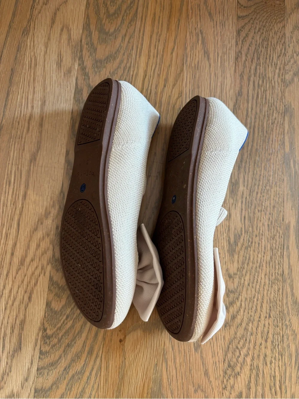 Rothy's Cream Bow Mary Jane Kids Dress Shoes NWOT